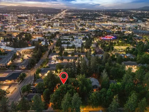 View/Area - 215 E 9th Ave, Spokane, WA 99202 photo 3 of 3
