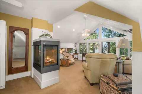 Living - 215 E 9th Ave, Spokane, WA 99202 photo 4 of 4