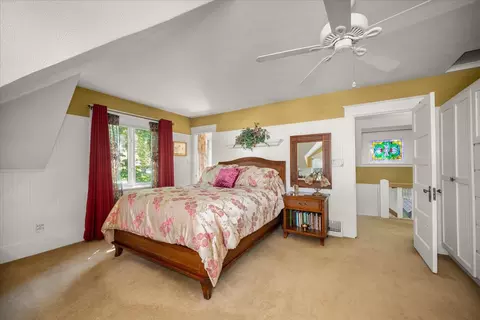 Bedroom - 215 E 9th Ave, Spokane, WA 99202 photo 2 of 3
