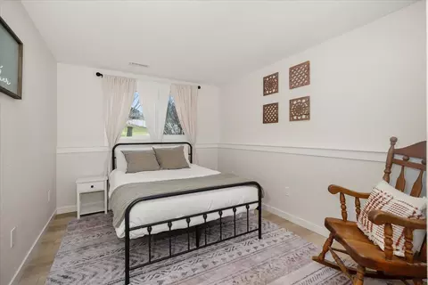Bedroom - 513 E Silver Pines Ct, Colbert, WA 99005 photo 4 of 4