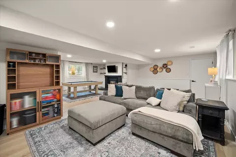 Living - 513 E Silver Pines Ct, Colbert, WA 99005 photo 2 of 2