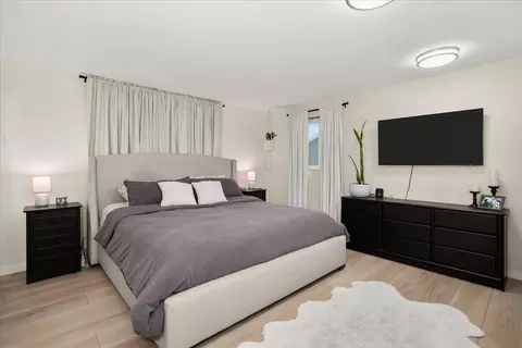 Bedroom - 513 E Silver Pines Ct, Colbert, WA 99005 photo 2 of 4