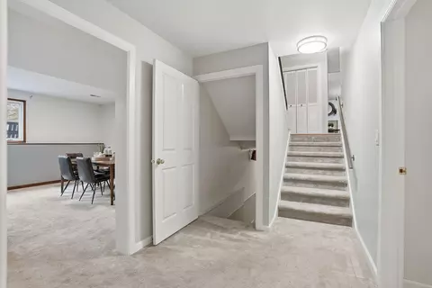 Entry Way - 1504 E 64th Ave, Spokane, WA 99223 photo 2 of 2