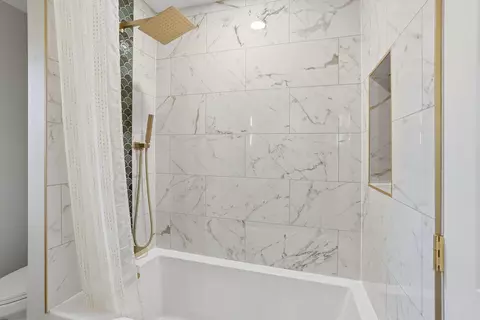 Bath - 1504 E 64th Ave, Spokane, WA 99223 photo 5 of 7