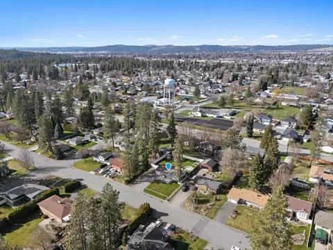 View/Area - 11119 E 17th Ave, Spokane Valley, WA 99206 photo 4 of 5