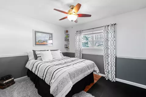Bedroom - 11119 E 17th Ave, Spokane Valley, WA 99206 photo 3 of 4
