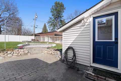 Exterior - 11119 E 17th Ave, Spokane Valley, WA 99206 photo 7 of 17