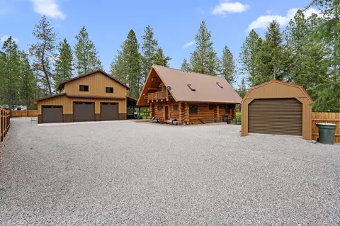 133 W Trappers Loop Rd, Chewelah, WA 99109