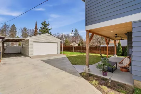 925 E Thurston Ave, Spokane, WA 99203 photo 30