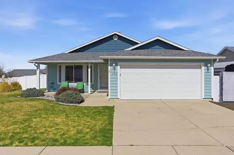 9228 W W 72nd Ct, Cheney, WA 99004
