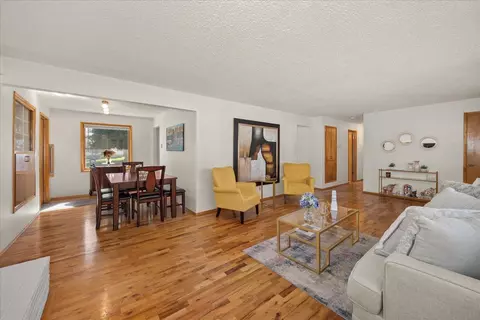 Living - 13622 E 16th Ave, Spokane Valley, WA 99206 photo 4 of 4