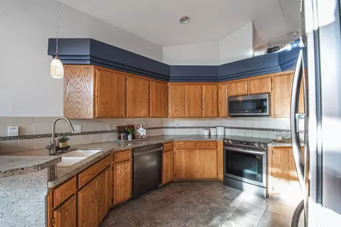 Kitchen - 5316 E 18th Ln, Spokane Valley, WA 99212 photo 1 of 2