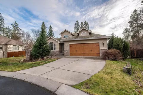 Exterior - 5316 E 18th Ln, Spokane Valley, WA 99212 photo 2 of 9