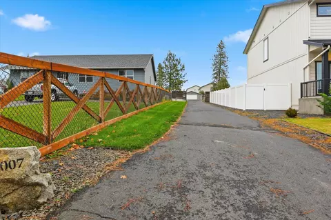 Exterior - 1007 E Farwell Rd, Spokane, WA 99208 photo 15 of 18