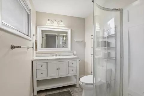 Bath - 1007 E Farwell Rd, Spokane, WA 99208 photo 1 of 2