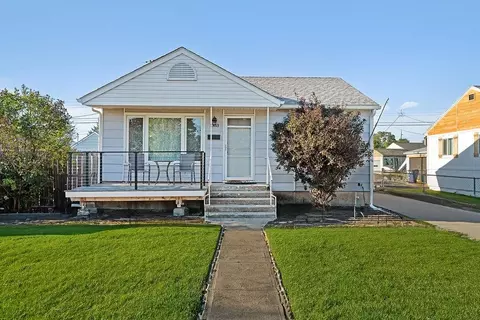 Exterior - 1303 E Princeton Ave, Spokane, WA 99207 photo 1 of 9