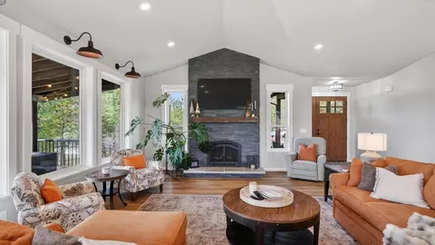 Living - 1306 W Austin Rd, Spokane, WA 99208 photo 4 of 4
