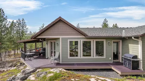 Exterior - 1306 W Austin Rd, Spokane, WA 99208 photo 4 of 5