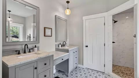 Bath - 1306 W Austin Rd, Spokane, WA 99208 photo 1 of 5