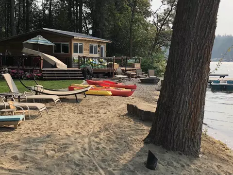 6627 G Thomas Ln, Nine Mile Falls, WA 99026