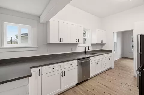 Kitchen - 1408 E Pacific Ave, Spokane, WA 99202 photo 3 of 3