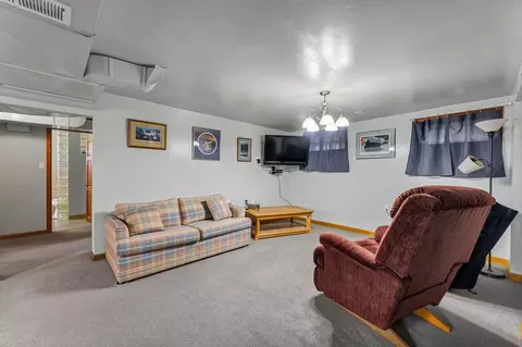 Living - 3805 E Pratt Ave, Spokane, WA 99202 photo 5 of 5