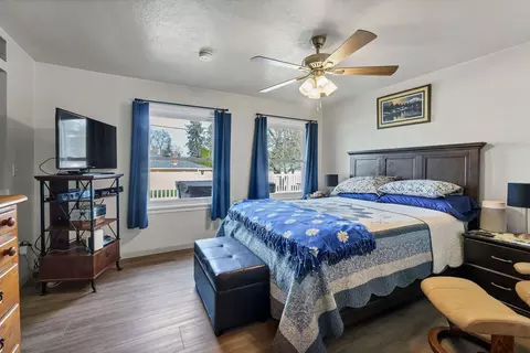 Bedroom - 3805 E Pratt Ave, Spokane, WA 99202 photo 1 of 5