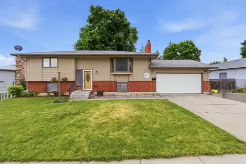 216 Gregory Dr, Cheney, WA 99004
