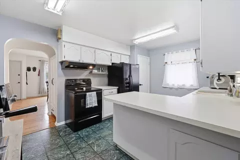 Kitchen - 3914 E 24th Ave, Spokane, WA 99223 photo 1 of 3