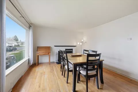 Dining - 3914 E 24th Ave, Spokane, WA 99223 photo 2 of 2