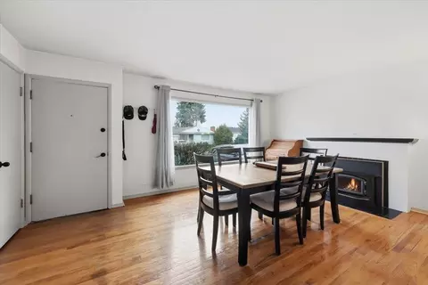 Dining - 3914 E 24th Ave, Spokane, WA 99223 photo 1 of 2