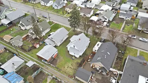 View/Area - 313 E Gordon Ave, Spokane, WA 99212 photo 2 of 5