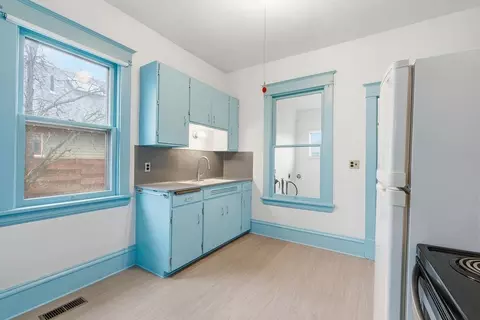 Kitchen - 313 E Gordon Ave, Spokane, WA 99212 photo 1 of 5
