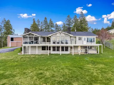 16740 E Foothills Rd, Spokane, WA 99217