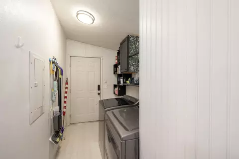 3424 E Garrison Ln, Mead, WA 99021 photo 11