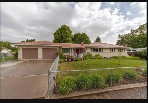 7918 E Glass Ave, Spokane Valley, WA 99212