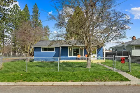 6719 E 9th Ave, Spokane Valley, WA 99212