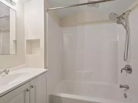 Bath - 3421 E Grace Ave, Spokane, WA 99217 photo 2 of 2