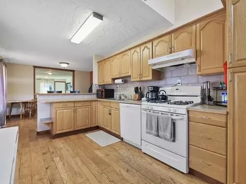 Kitchen - 3421 E Grace Ave, Spokane, WA 99217 photo 2 of 2