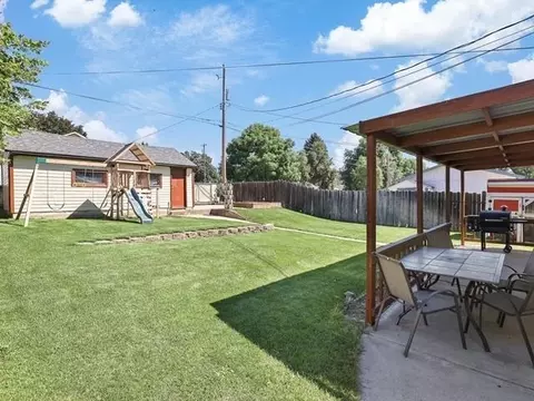 Exterior - 3421 E Grace Ave, Spokane, WA 99217 photo 6 of 8