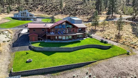16547 Whitelaw Rd E, Wilbur, WA 99185
