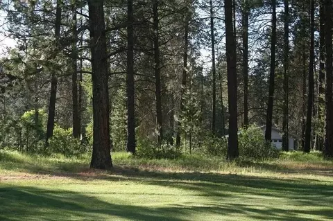 205 Eagle Dr, Chewelah, WA 99109