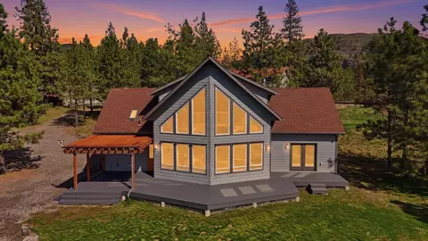 5182 Hunters Ridge Way, Hunters, WA 99137