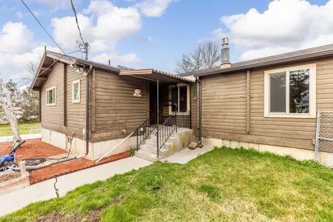 1600 8th St, Davenport, WA 99122