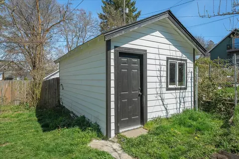 Exterior - 513 E 8th Ave, Spokane, WA 99202 photo 4 of 4