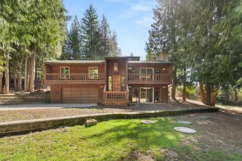 22616 N Creeger Ln, Mead, WA 99021