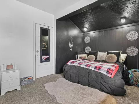 Bedroom - 2015 E Nora Ave, Spokane, WA 99207 photo 1 of 1