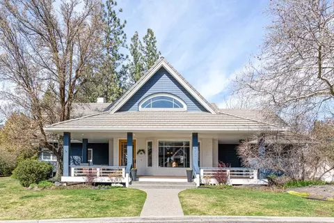 2010 E Overbluff Ct, Spokane, WA 99203