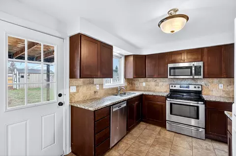 710 E North Ave, Spokane, WA 99207 photo 14
