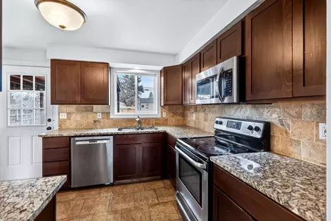 710 E North Ave, Spokane, WA 99207 photo 12